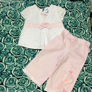 ❤️ BOGO❤️ 3t White/ pink eyelet top and pants set.